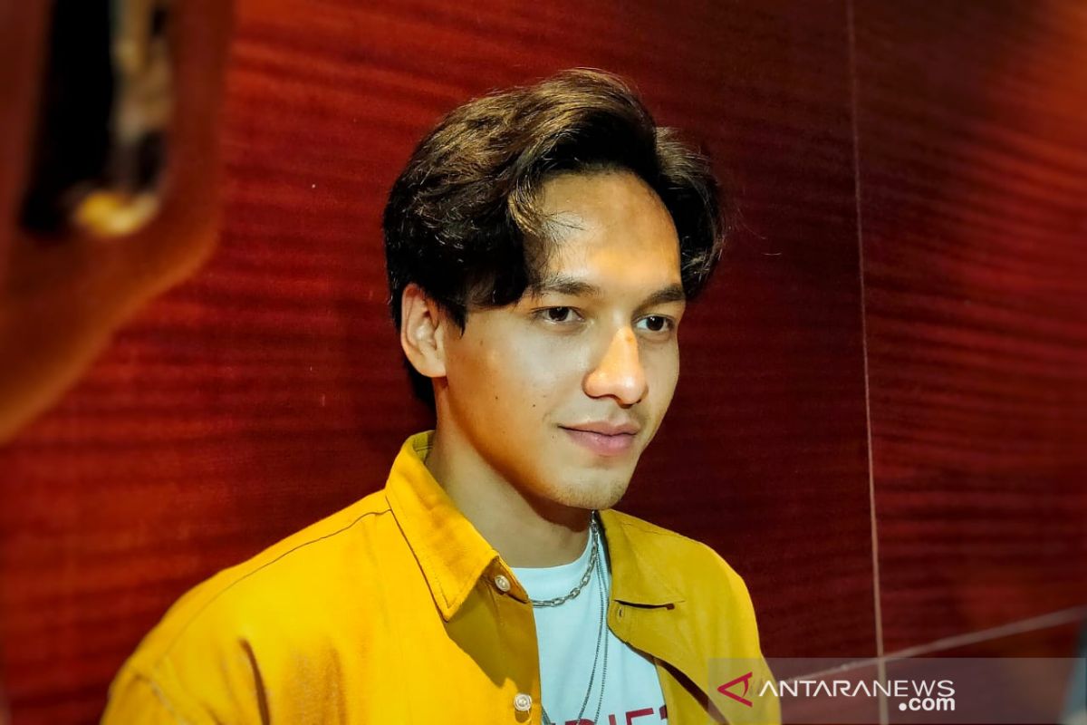 Jefri Nichol tertarik perankan karakter wartawan