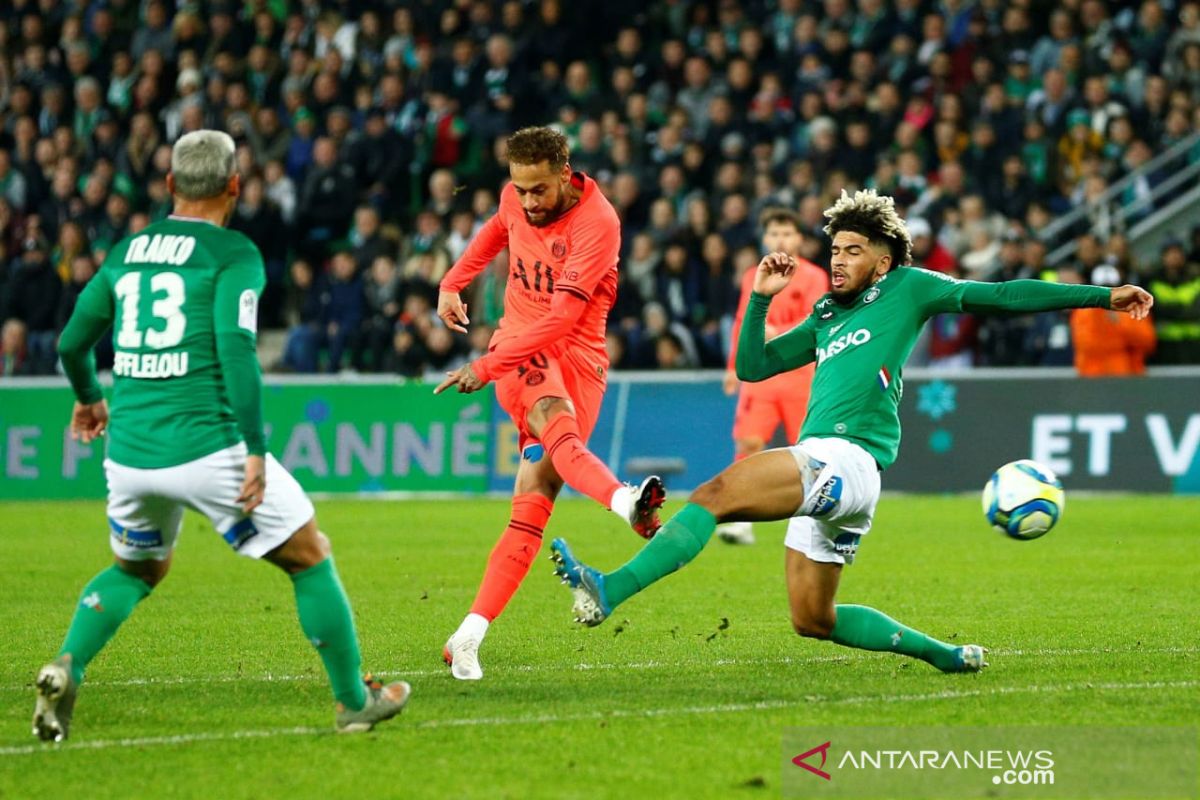 PSG kokoh di puncak klasemen Liga Prancis setelah pecundangi Saint-Etienne 4-0