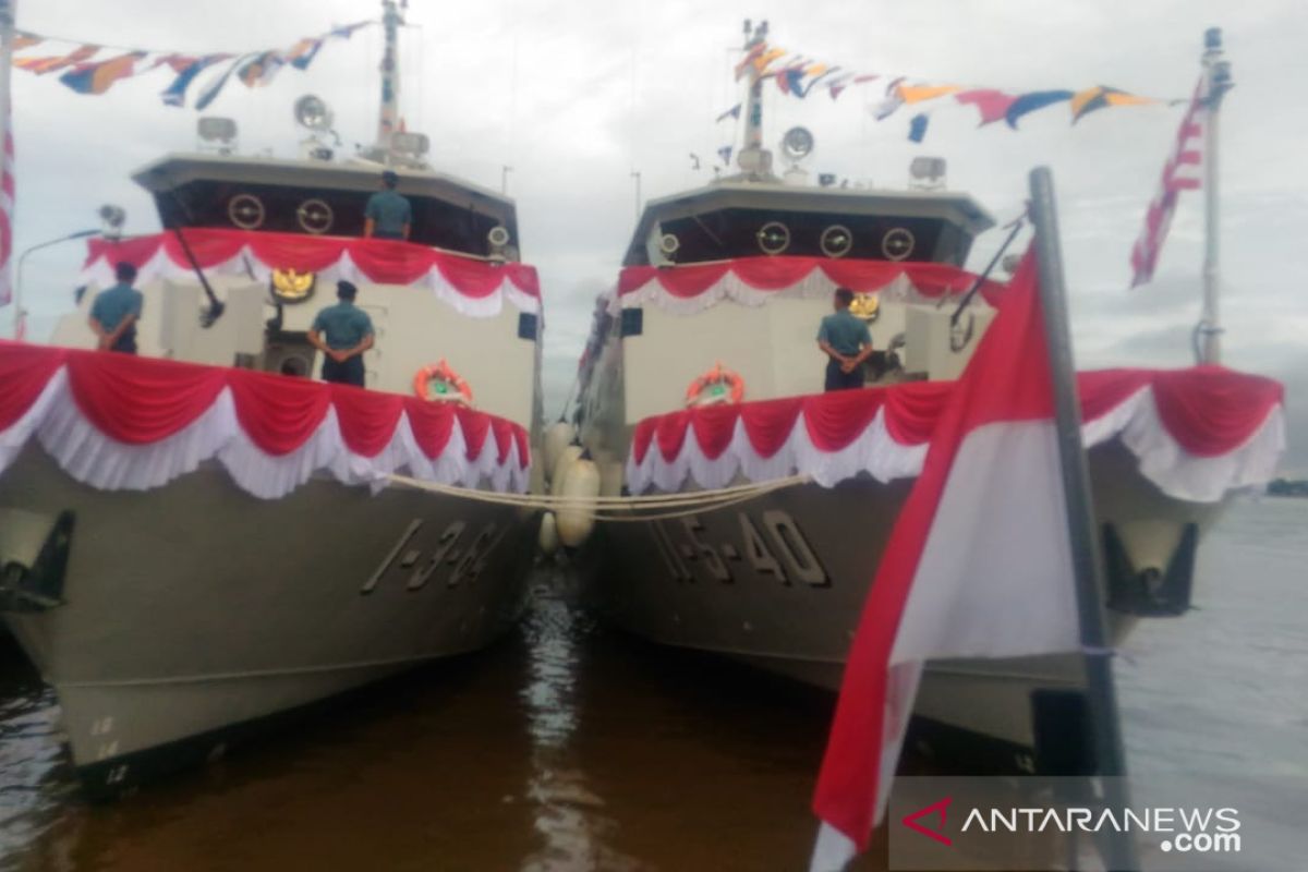Kasal saksikan penyerahan dua kapal perang di Lantamal Pontianak