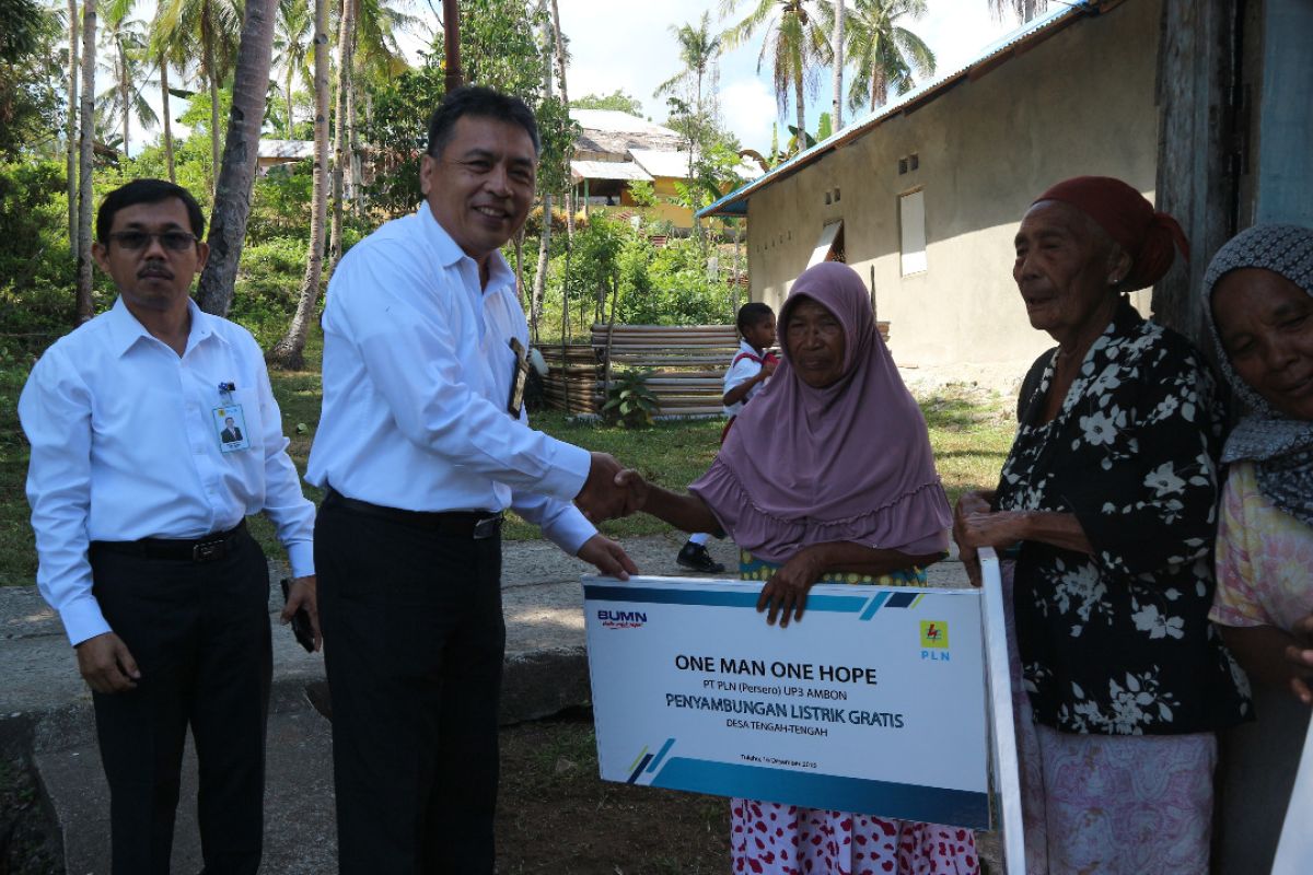 PT. PLN MMU sambung listrik gratis bagi 112 RTS