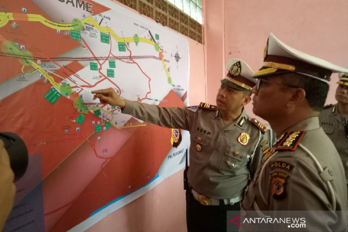 Polda Jabar kaji jalur rawan macet lintas Limbangan-Malangbong