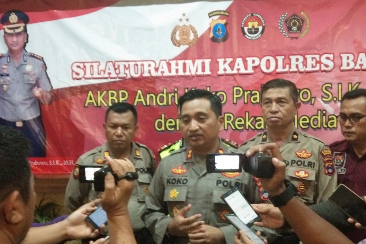 Kapolres Banjar silaturahmi dengan rekan media