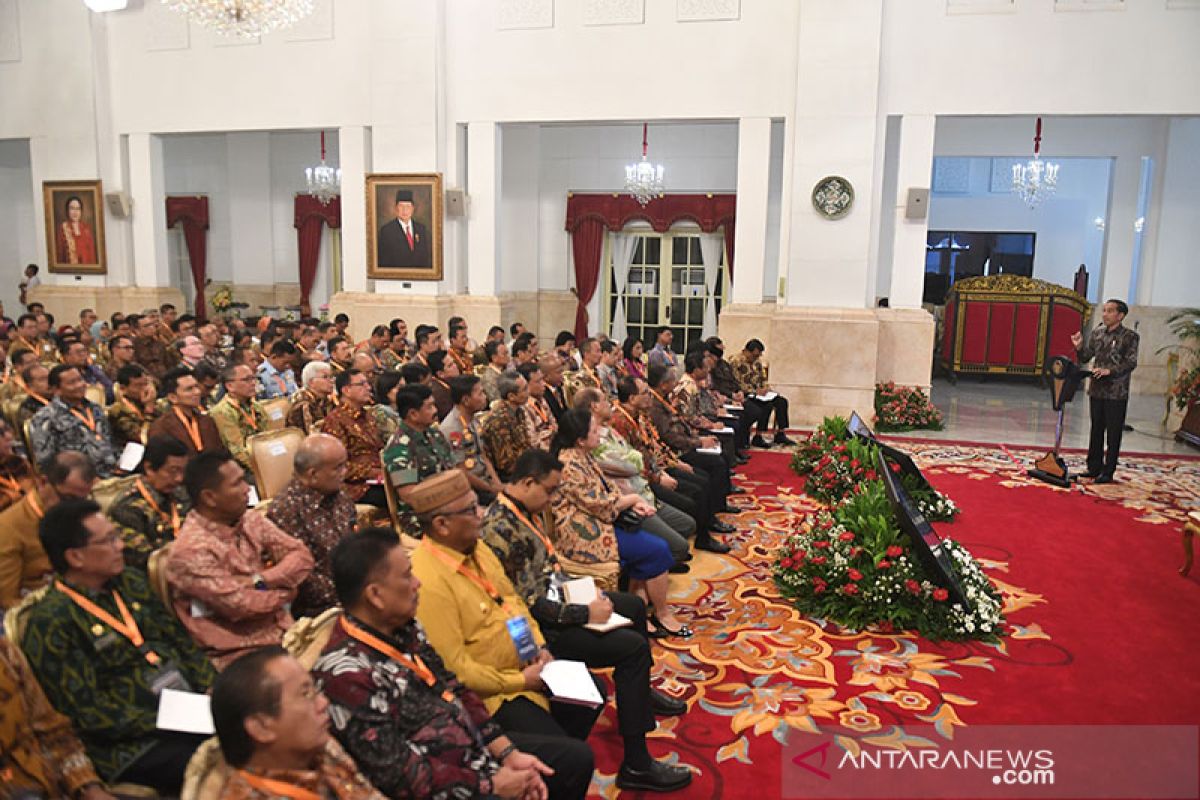 Sinkronisasi Kewenangan Regulasi Daerah Mendukung Kebijakan Ekonomi Nasional