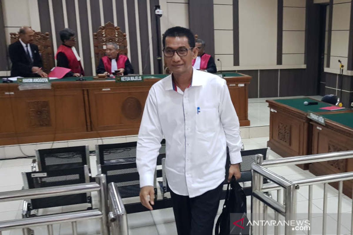 Bupati Tamzil: Dakwaan jaksa KPK kurang bukti