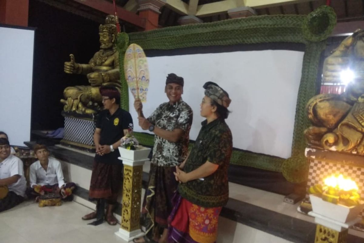 Disbud Gianyar gelar parade dalang cilik wayang parwa