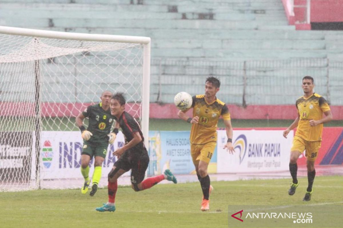 Persipura imbang 0-0 lawan Barito Putera di babak pertama