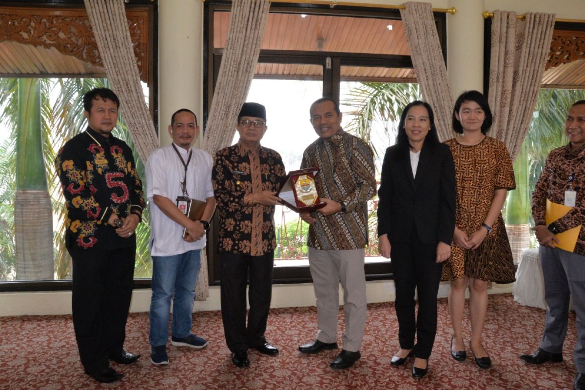 Pemprov Jambi dorong pelaku usaha menangkap peluang yang ditawarkan CIMT-GT