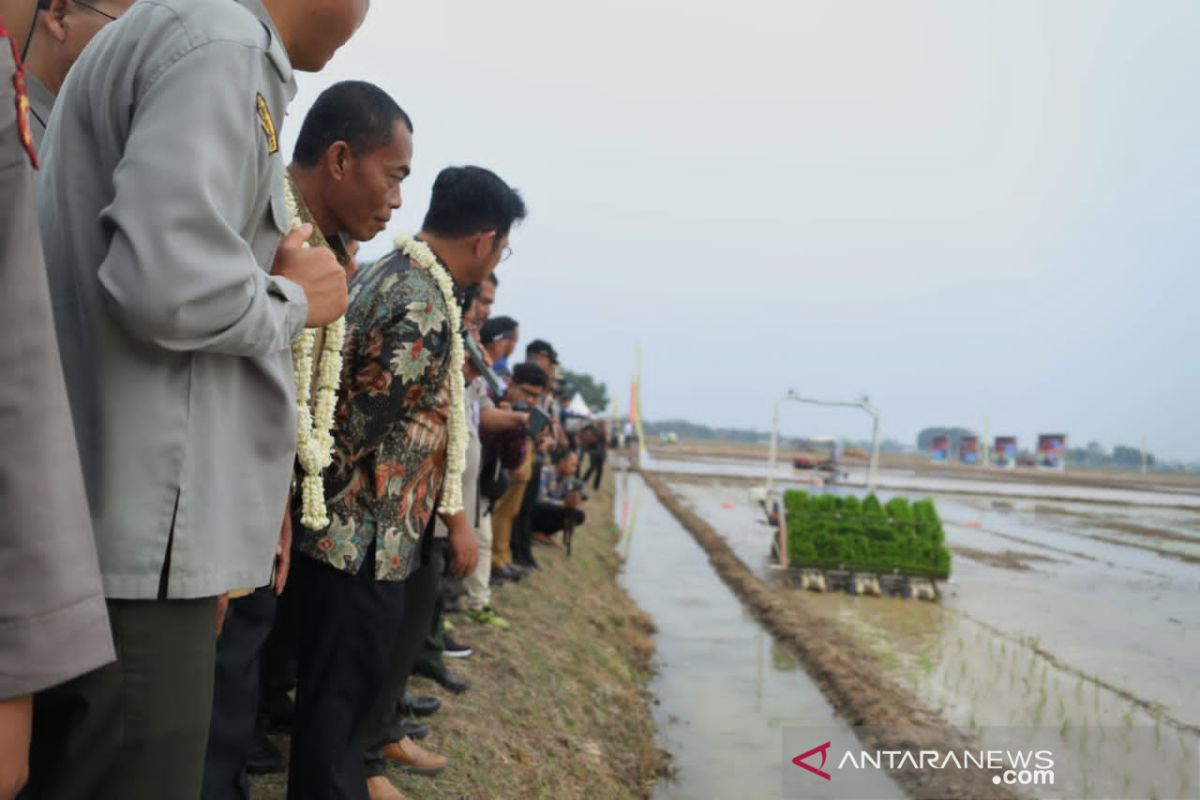 Mentan Syahrul dorong petani bisa manfaatkan alsintan canggih