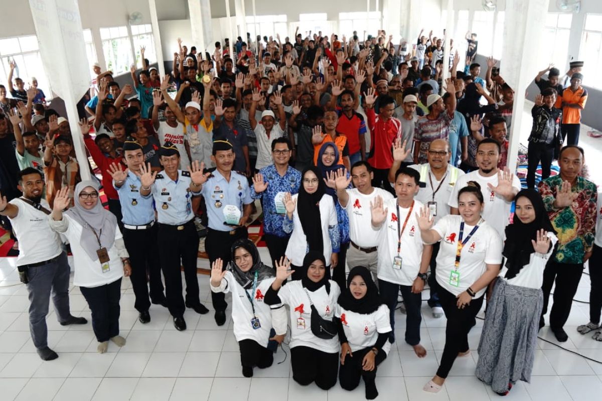 HIV/AIDS counseling for prison inmates in Tabalong