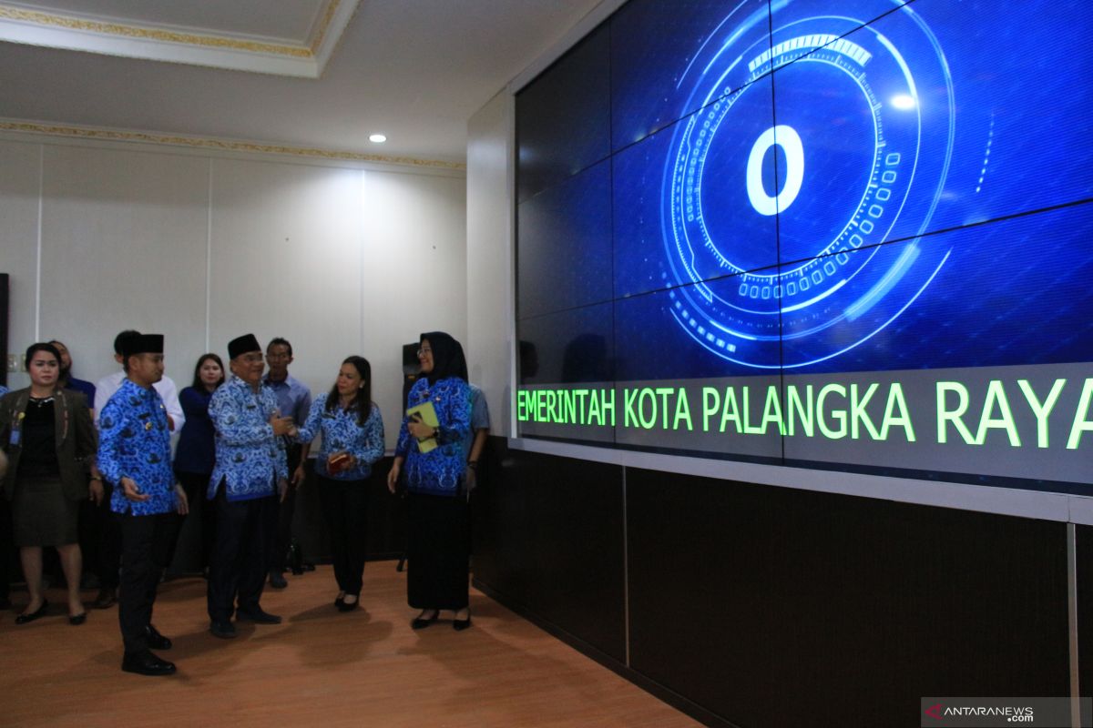 Tingkatkan layanan publik, Wali Kota Palangka Raya luncurkan 'Command Center'