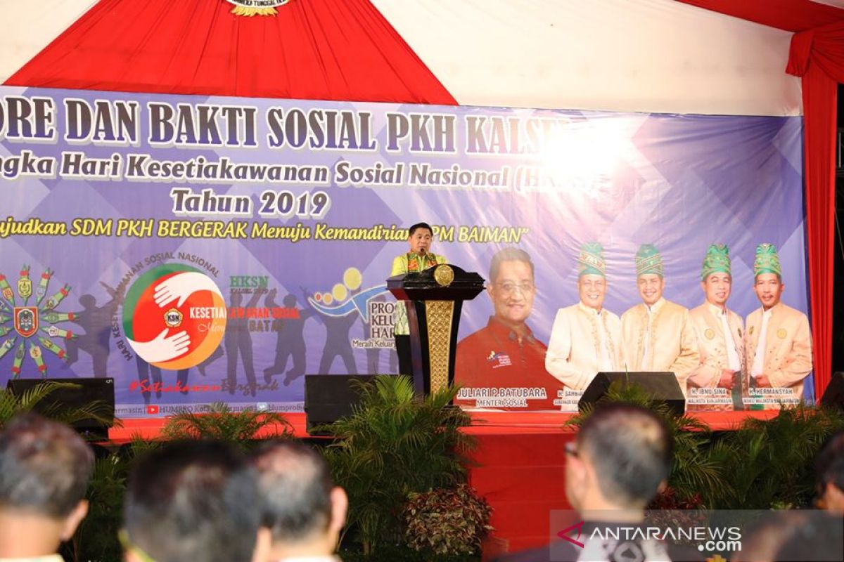 Walikota Ibnu Sina buka Jambore dan Baksos PKH se- Kalsel