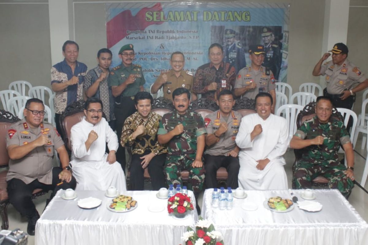 Kapolri-Panglima minta TNI/Polri kompak amankan Natal dan Tahun Baru