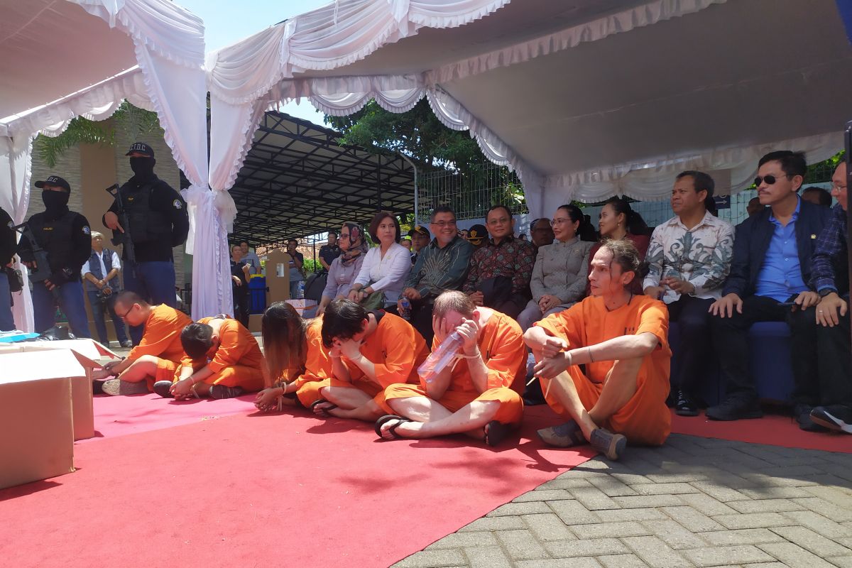 Empat warga asing ditangkap di Bandara Ngurah Rai karena narkotika