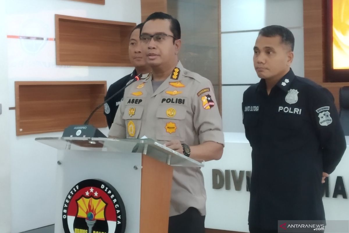 Polri benarkan satu polisi jadi korban pengeroyokan suporter bola