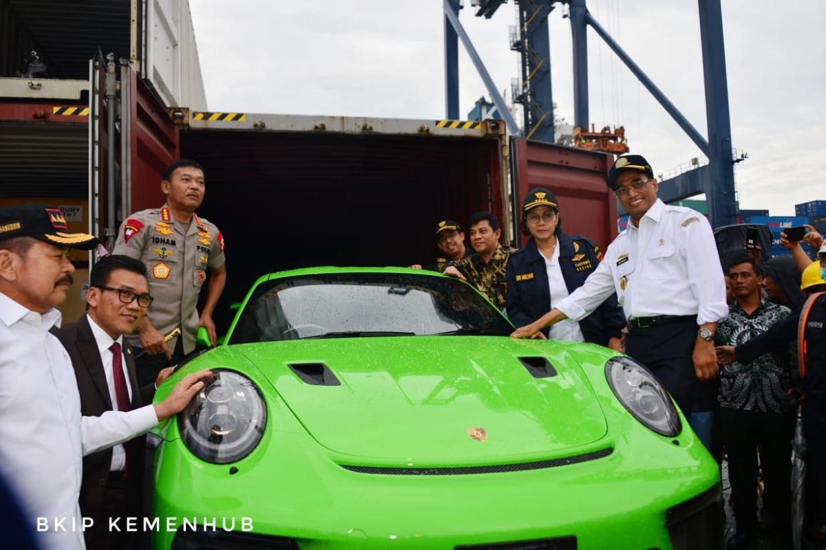 Cegah penyelundupan, Menhub bakal tambah personel di pelabuhan