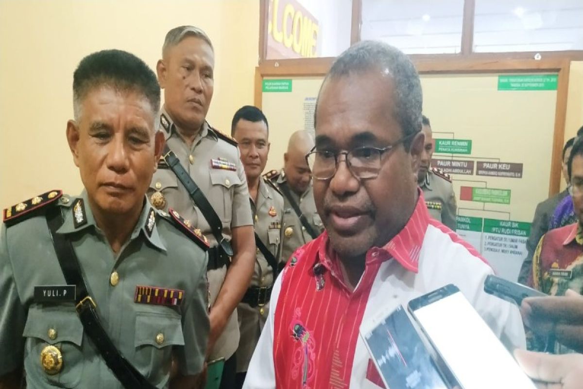 Kepala Bakesbang Intan Jaya:  Belum ada laporan warga jadi korban tembak