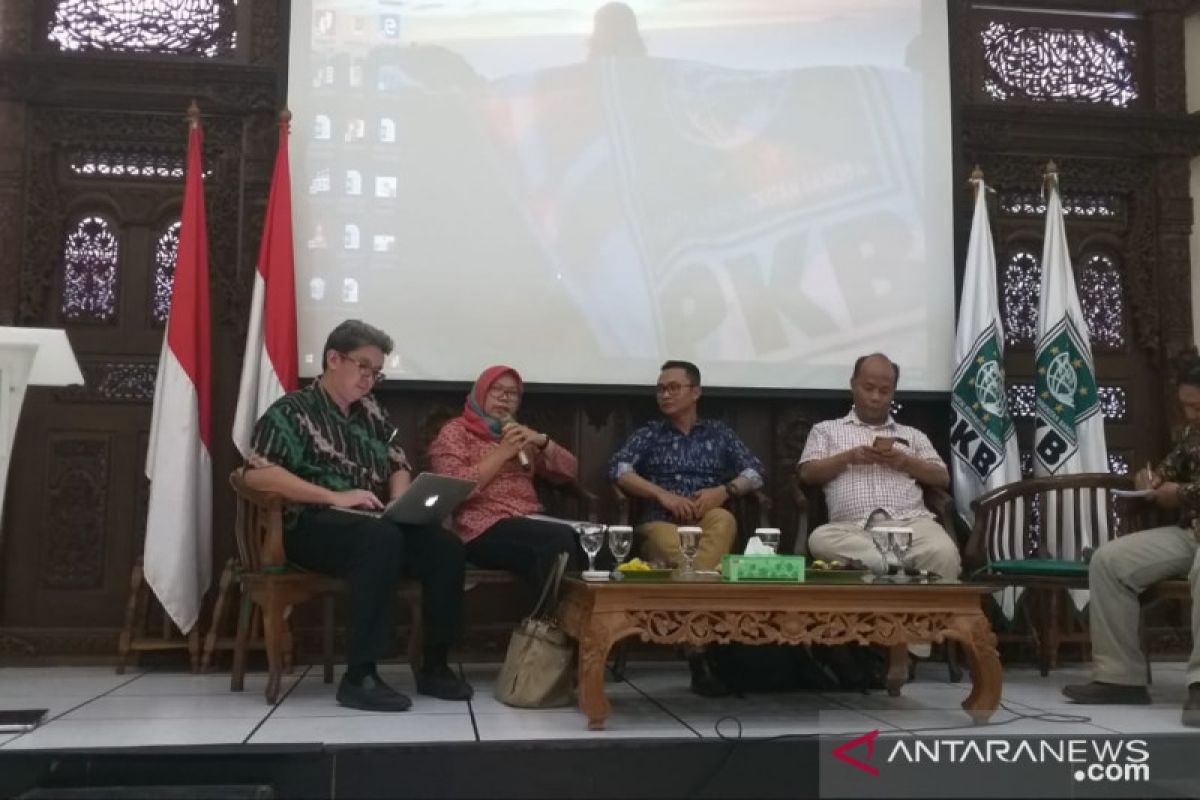 Direktur INDEF: Pemerintah diminta tingkatkan keahlian tenaga kerja migran