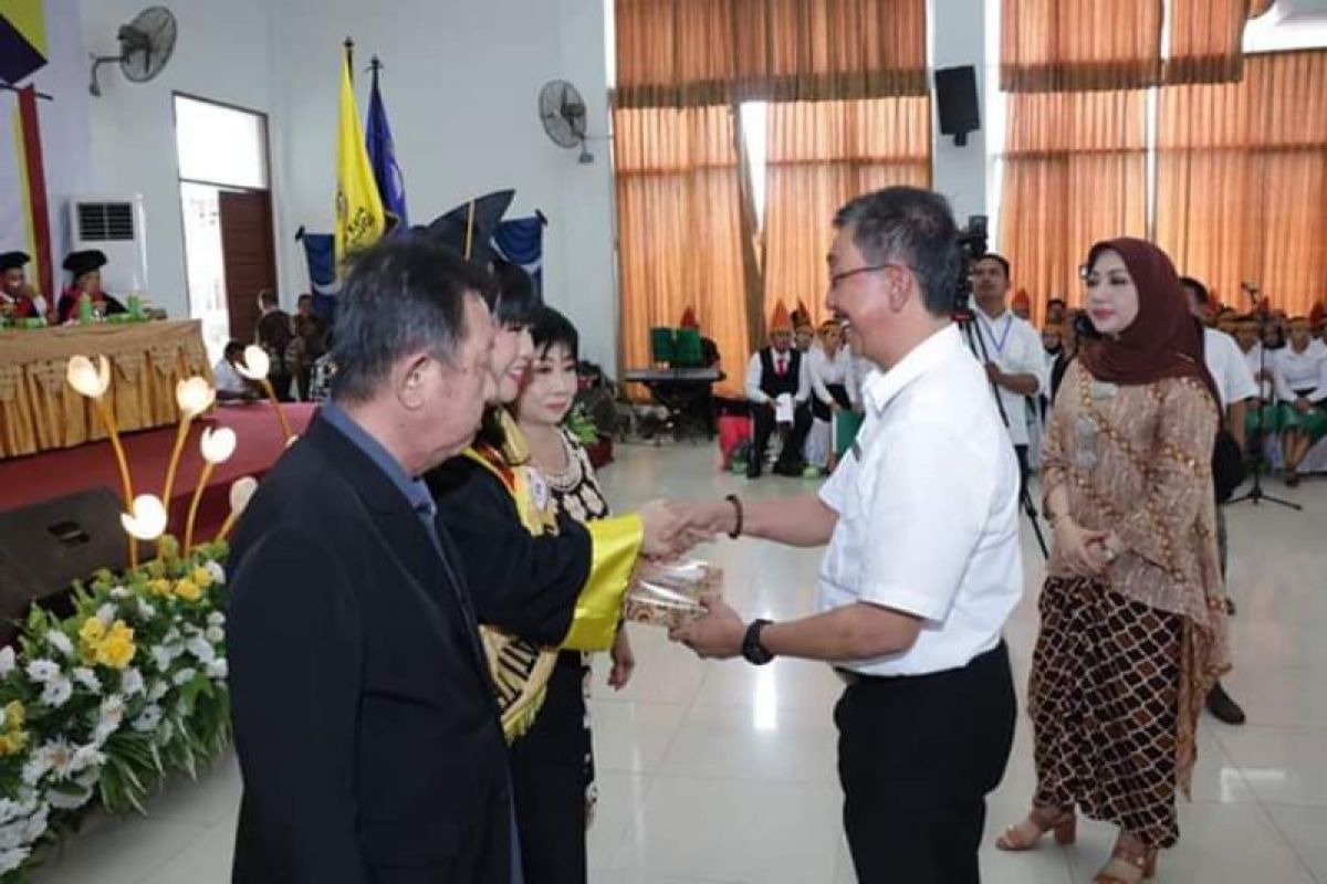 Wakil Wali Kota hadiri wisuda sarjana XIV STIE Bina Karya