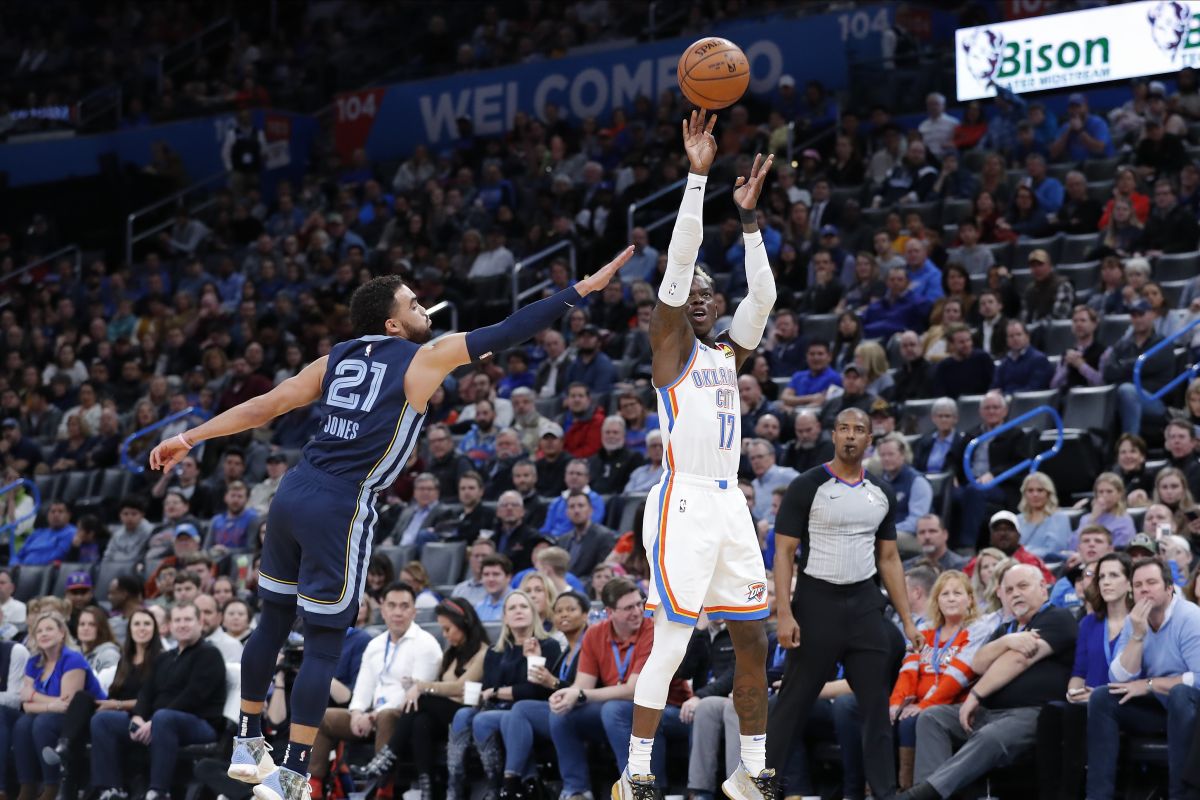 Schroder bawa Thunder catat luar biasa atas Grizzlies