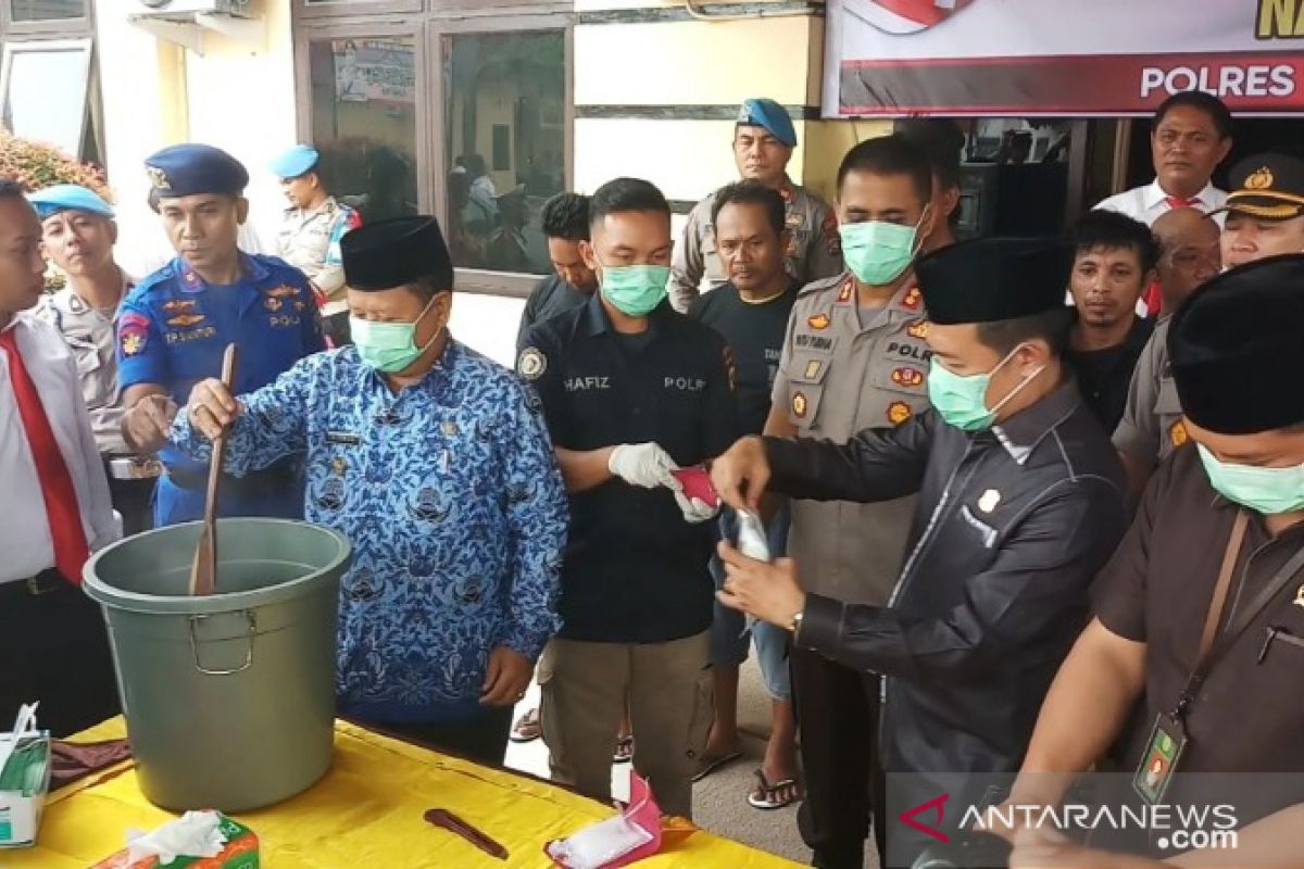 Polres Tanjungbalai musnahkan 273 gram sabu-sabu