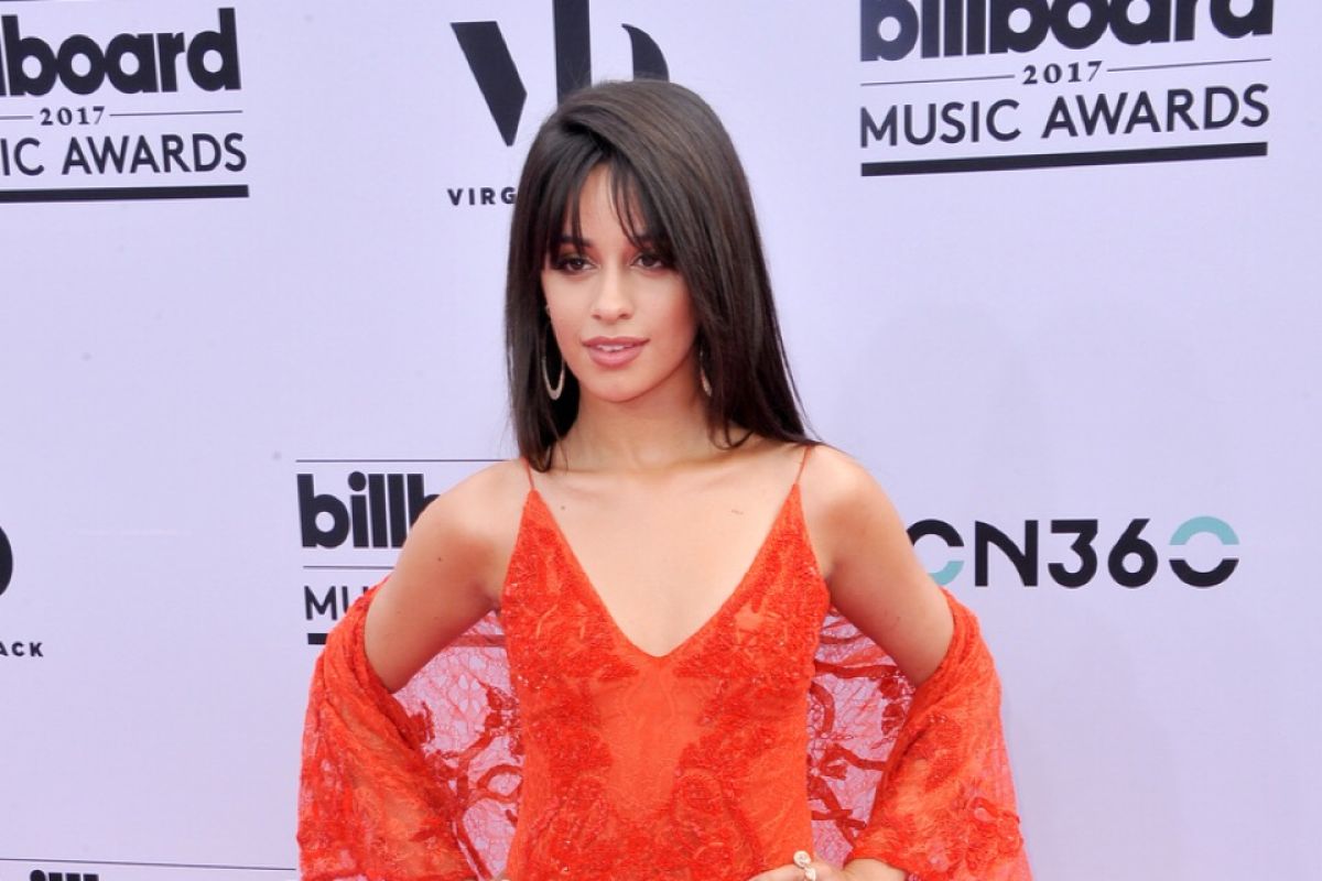 Camila Cabello meminta maaf atas perkataan rasis