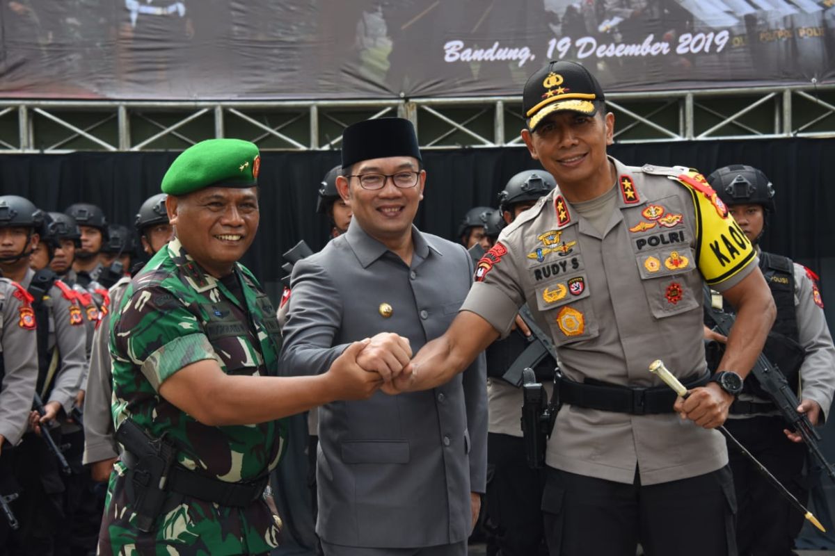 Ridwan Kamil pastikan Jabar kondusif jelang Natal-Tahun Baru