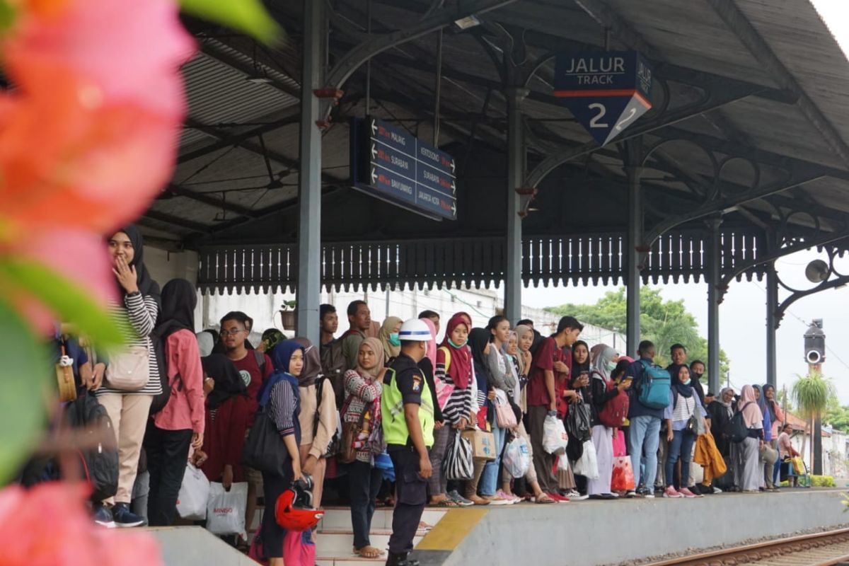 Antisipasi gangguan bencana, KAI Daop 4 siagakan petugas ekstra