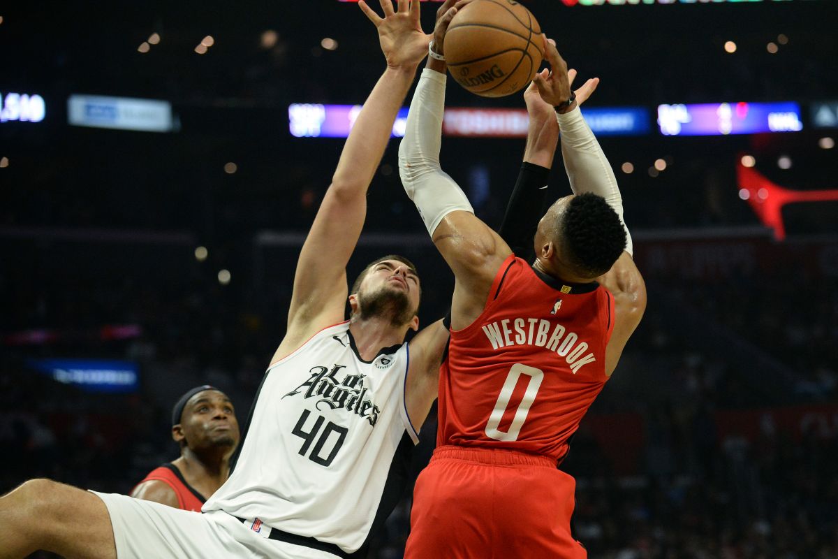 Westbrook pimpin Rockets balik taklukkan Clippers
