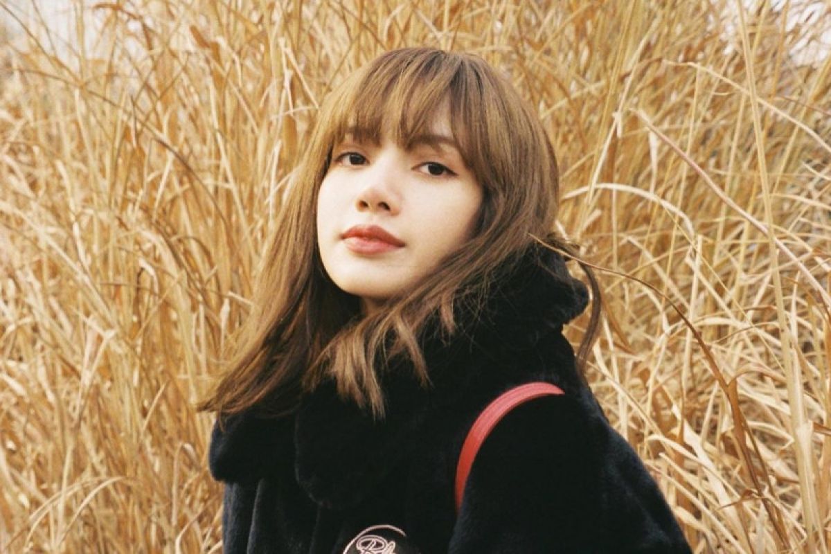 Lisa Blackpink resmi jadi orang terpopuler 2019