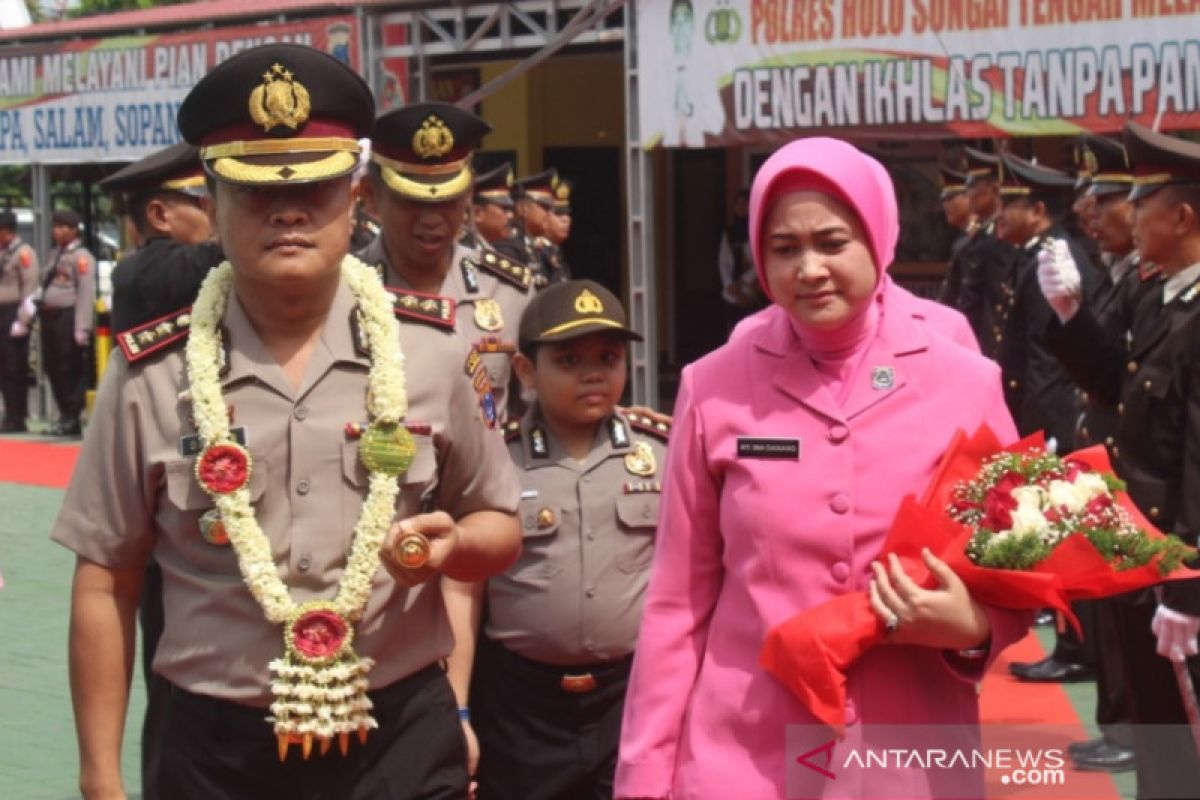 AKBP Danang Widaryanto jabat Kapolres HST