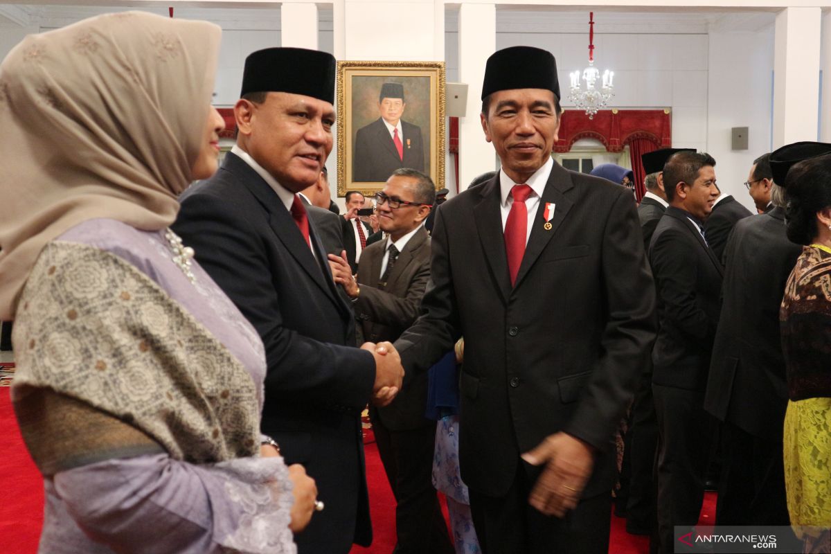 Presiden Jokowi harap pemberantasan korupsi sistematis lewat Dewas KPK
