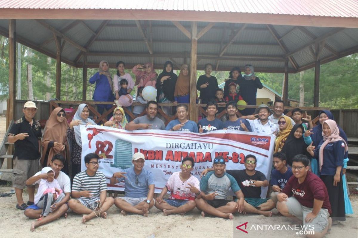 Antara Sultra gelar "family gathering" bangun keakraban antarkaryawan