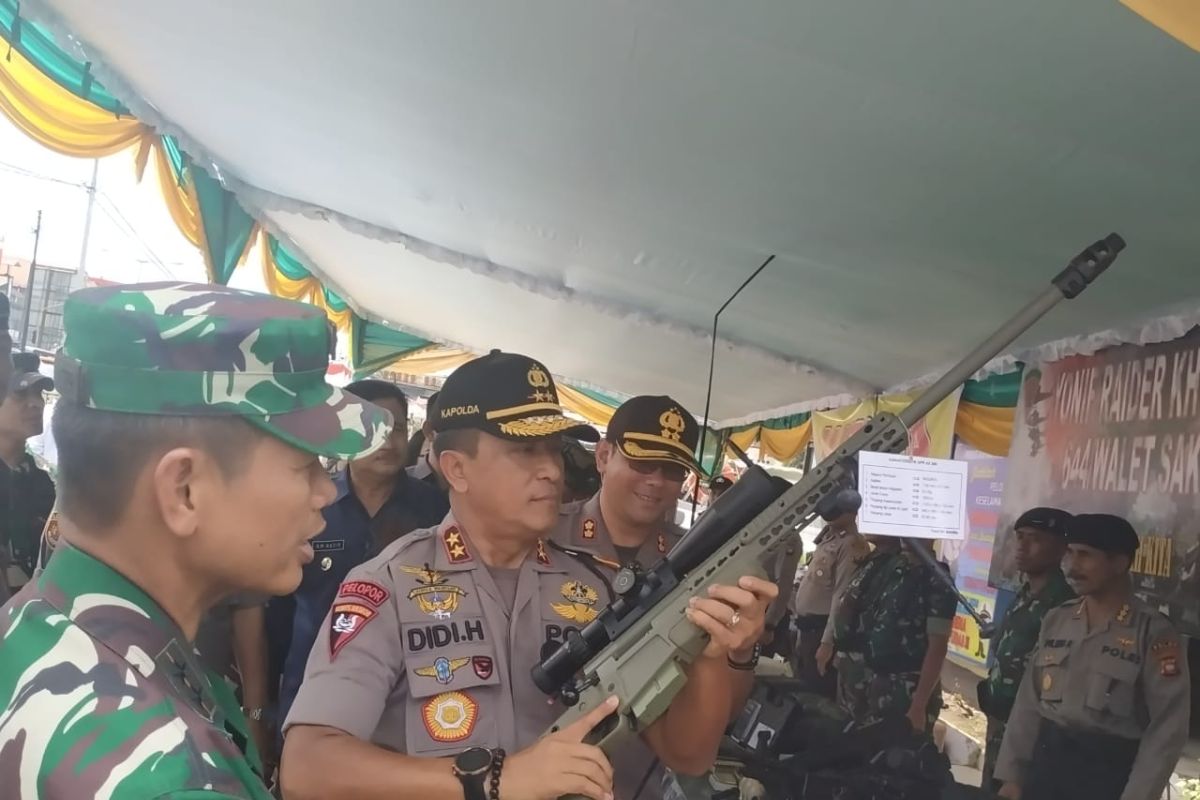 Kapolda dan Pangdam cek kesiapan pengamanan Pilkada Kapuas Hulu