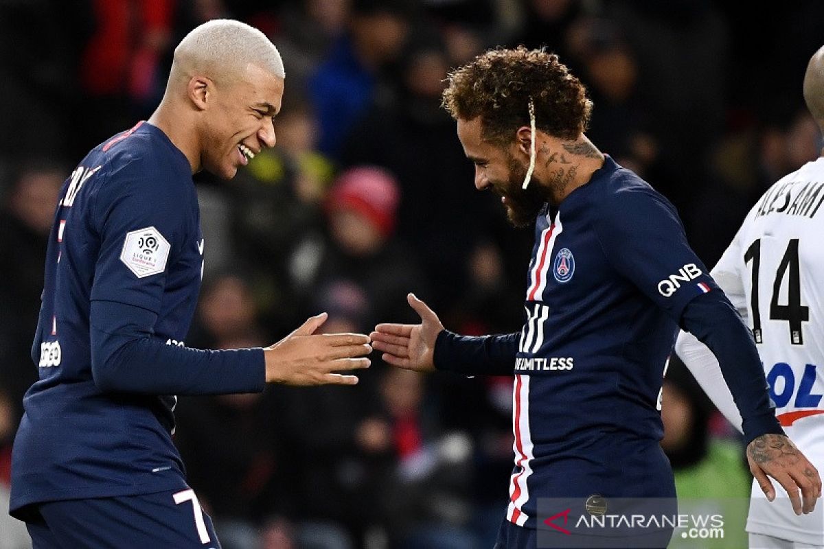 Liga Prancis -- PSG tutup 2019 dengan kemenangan atas Amiens