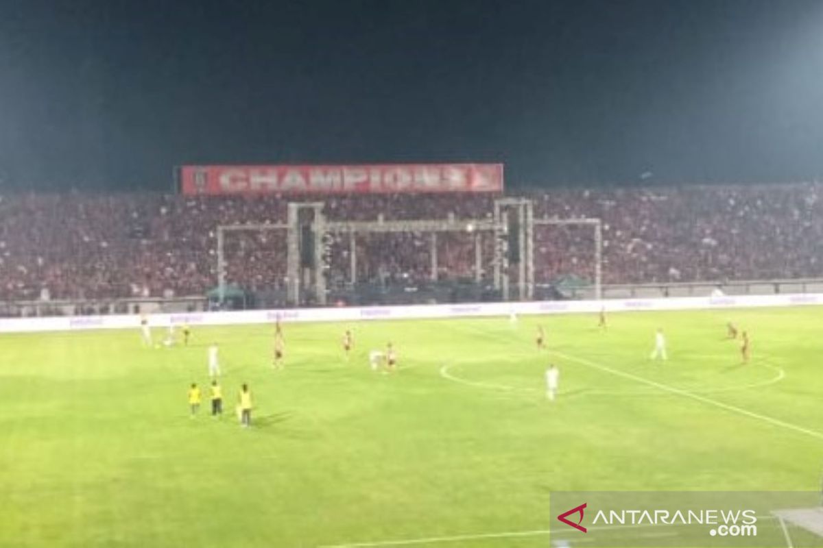 Madura United kalahkan Bali United FC 2-0