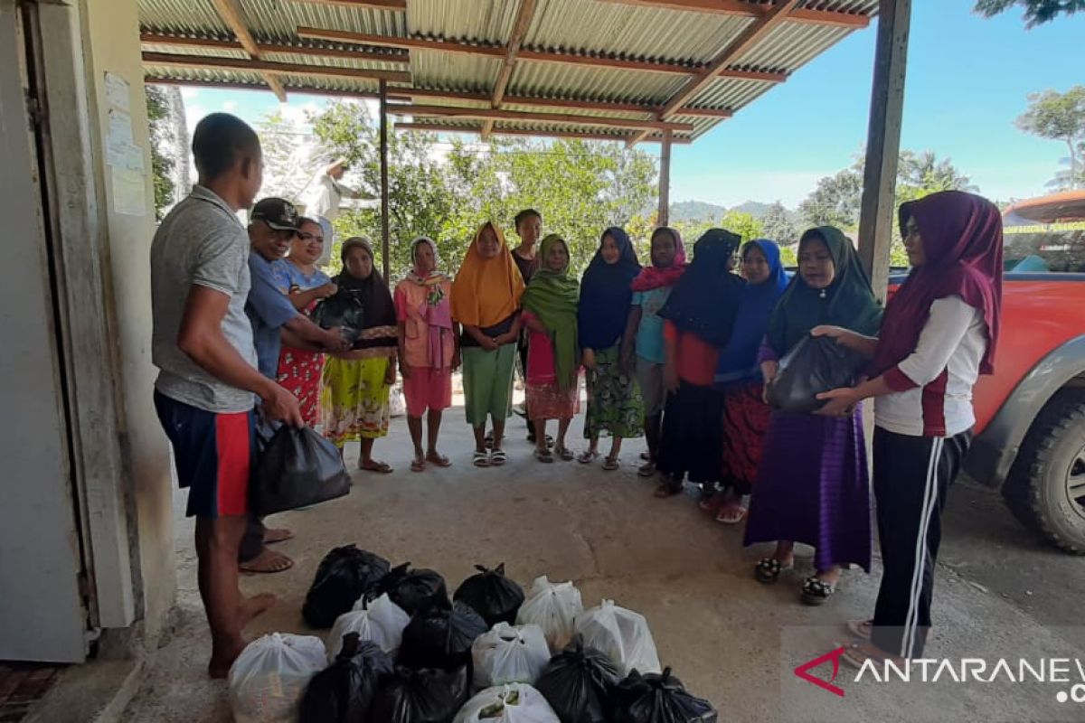 BPBD Gorut salurkan bantuan kepada warga terdampak banjir