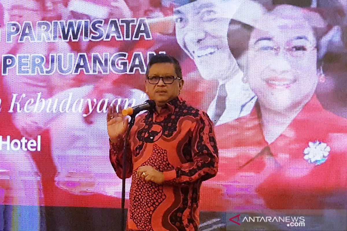 Hasto bicara Hari Ibu dengan kisah inspiratif Megawati Soekarnoputri