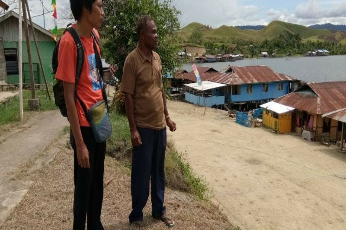 Listrik pintar dan gerabah Kampung Abar Jayapura