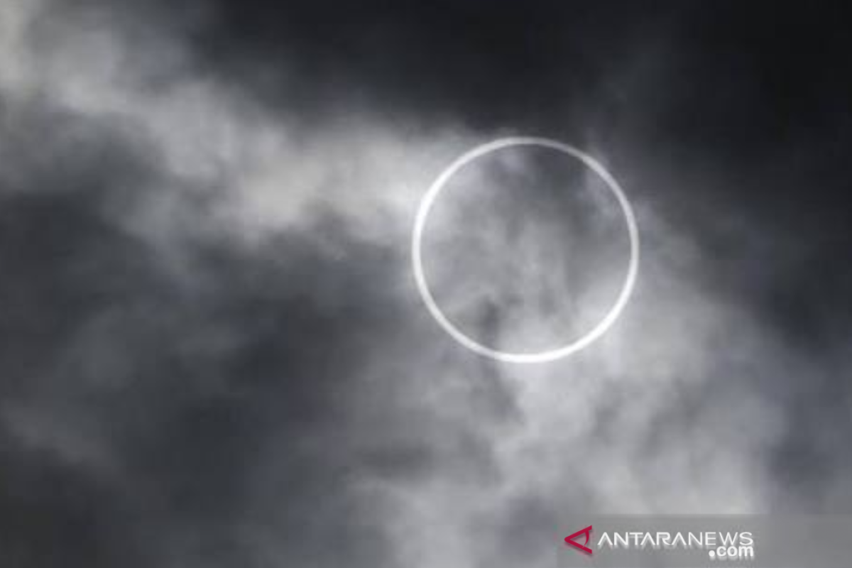 Kemenag Biak imbau warga muslim shalat gerhana matahari cincin