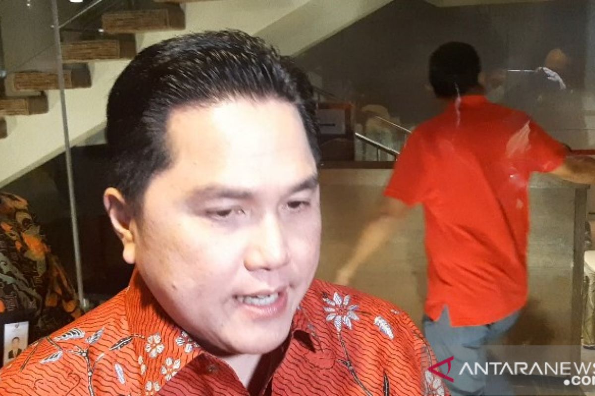 Selain dirut, Erick mengganti Komisaris Utama dan Direktur Keuangan PLN