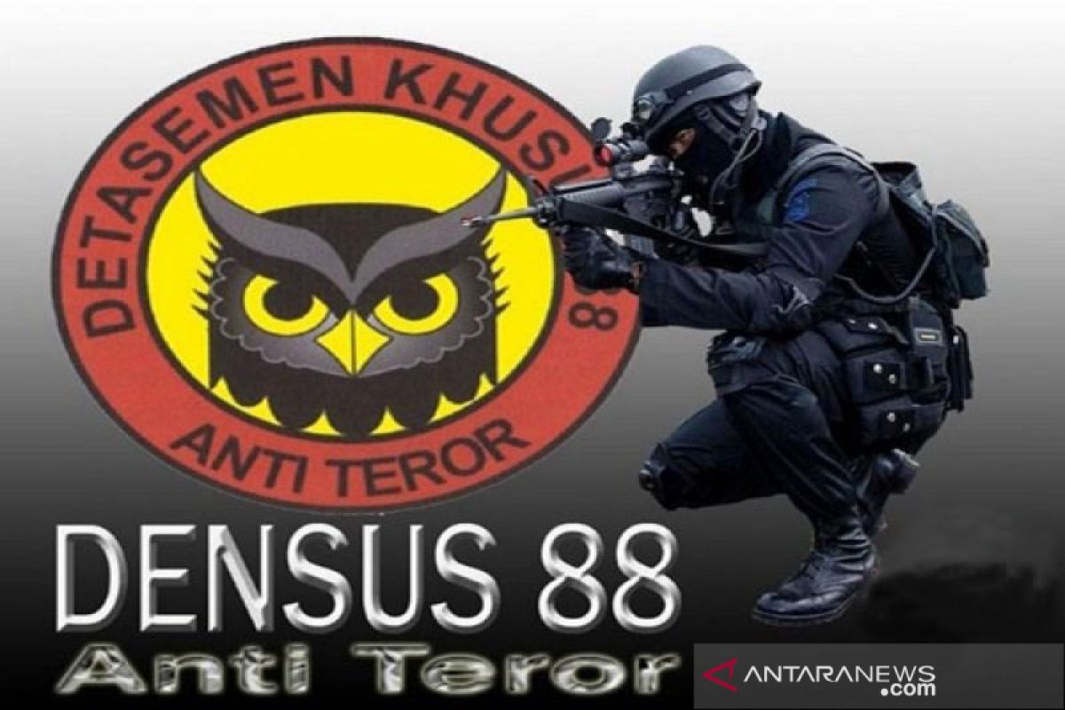 Densus 88 Antiteror tangkap terduga teroris di Surabaya