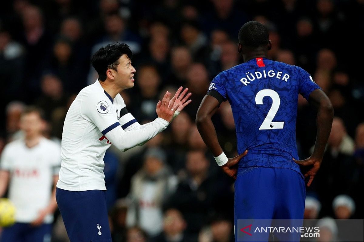 Kemenangan Chelsea atas Tottenham Hotspur dirusak pelecehan rasial terhadap Ruediger