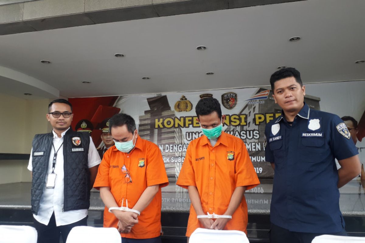 Polisi tangkap  dua penipu bermodus penerimaan pegawai PT KAI