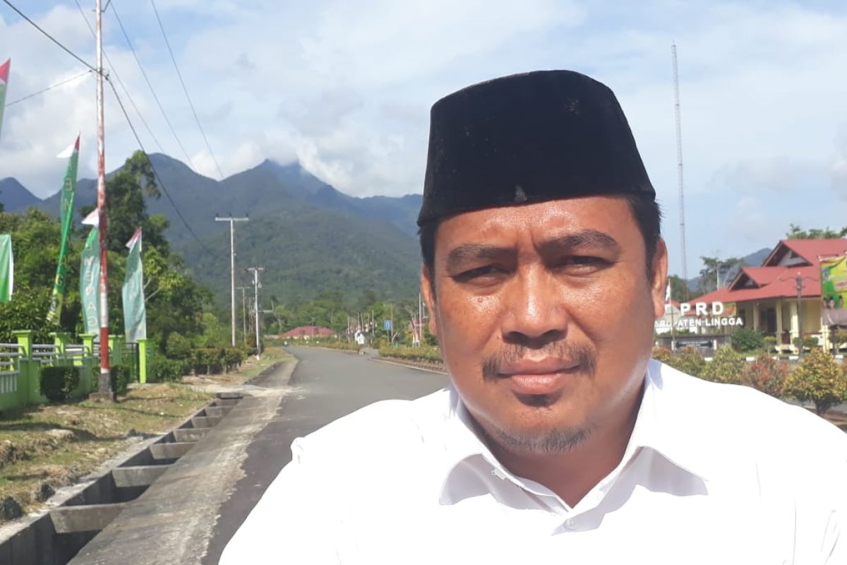 Warga Lingga diajak shalat saat gerhana matahari