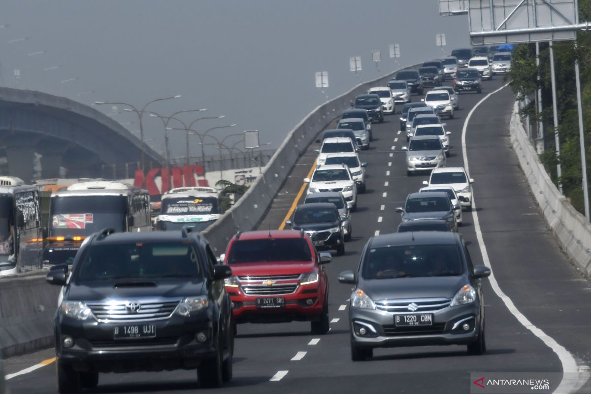 49.172 mobil tinggalkan Jakarta H-3 Natal, diprediksi terus bertambah