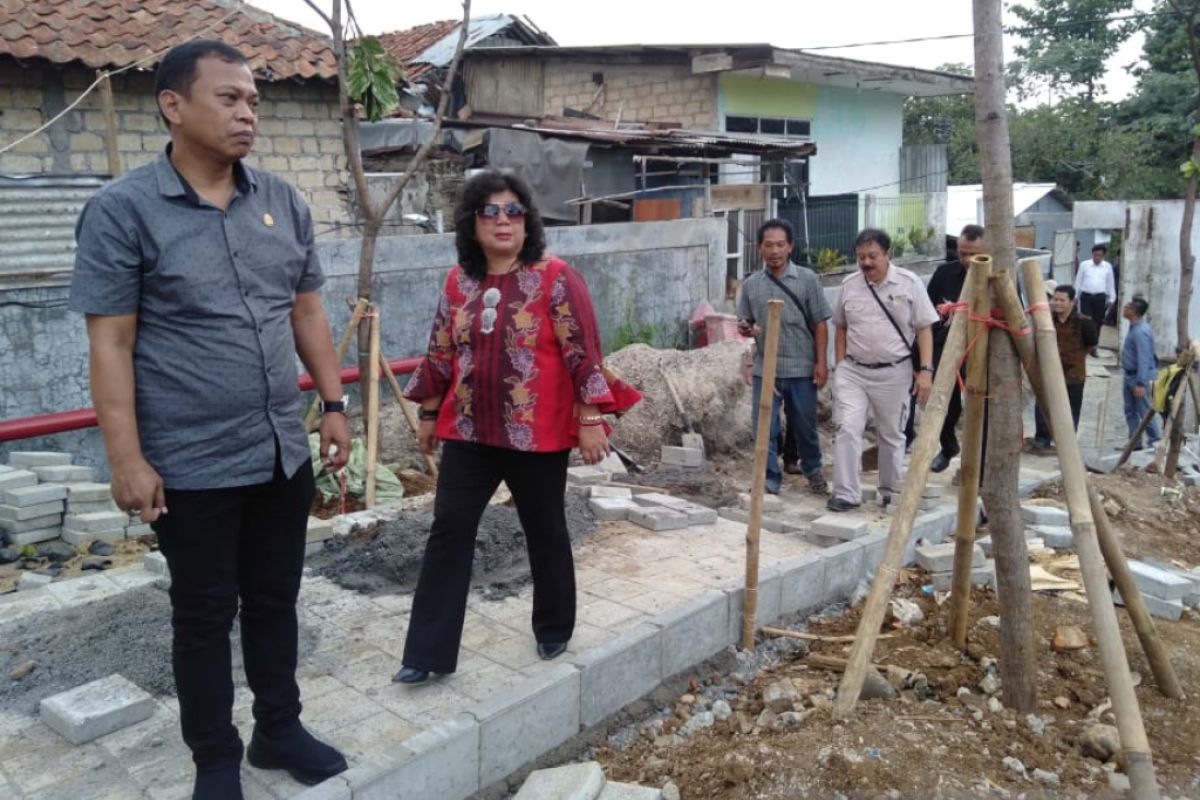 Anggota DPRD Kota Bogor tinjau tembok Mall Boxies