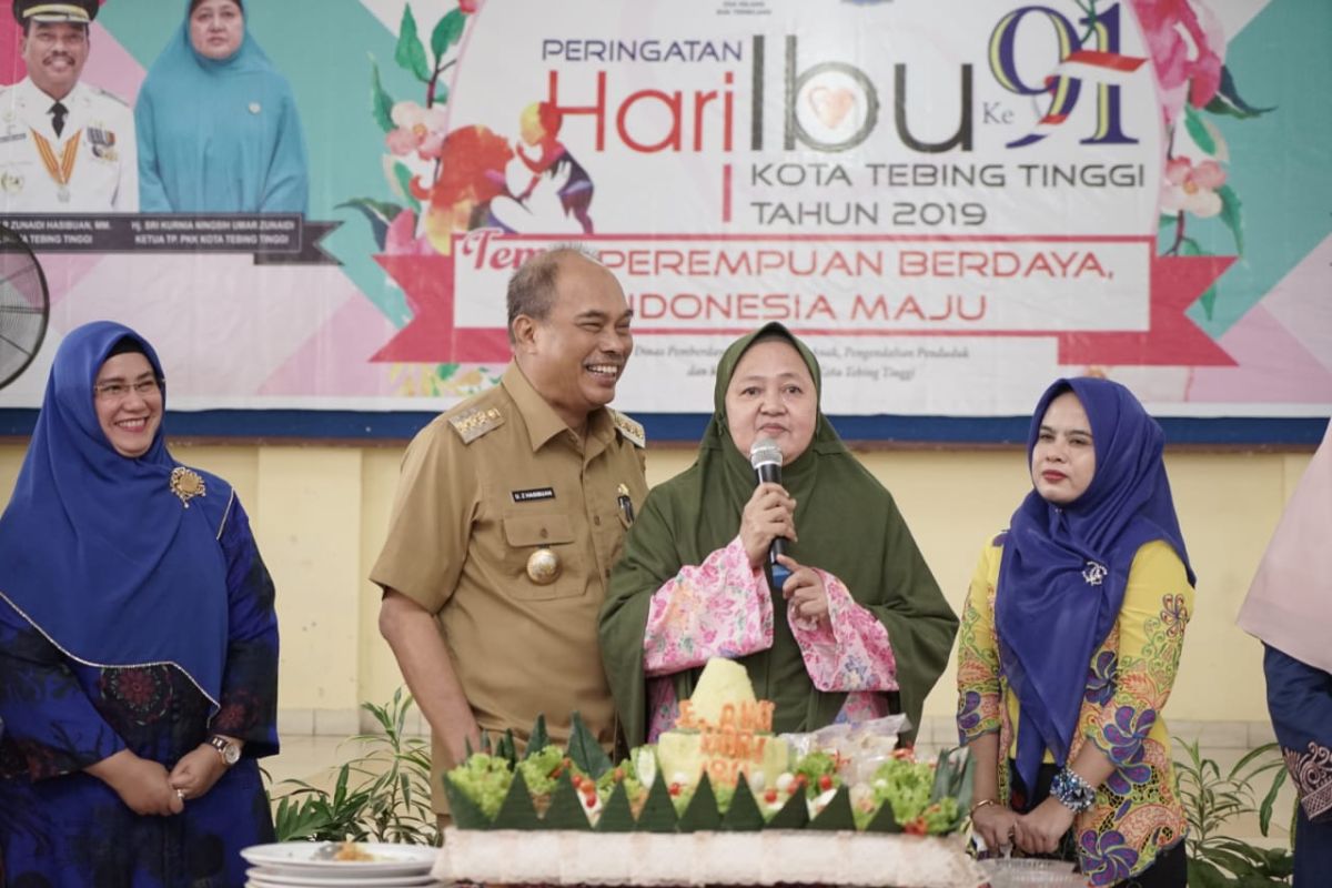 Tebing Tinggi peringati Hari Ibu ke-91