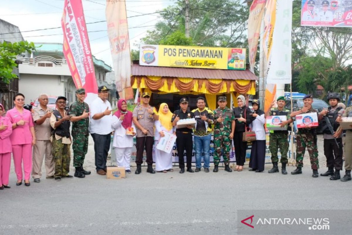 Pastikan kesiapan personel, Kapolres Tanjungbalai cek Pos Pam Natal