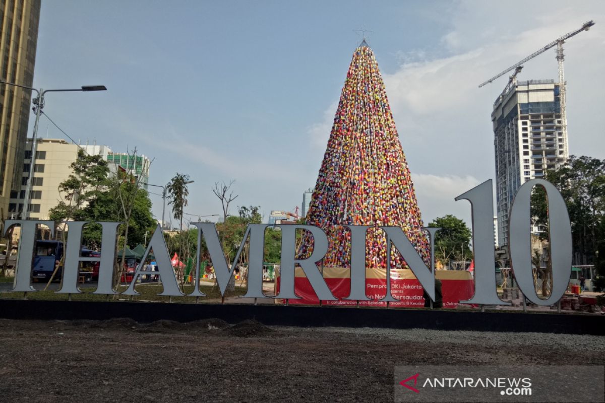 Rayakan malam Natal di Thamrin 10 dengan Pohon Natal Persatuan
