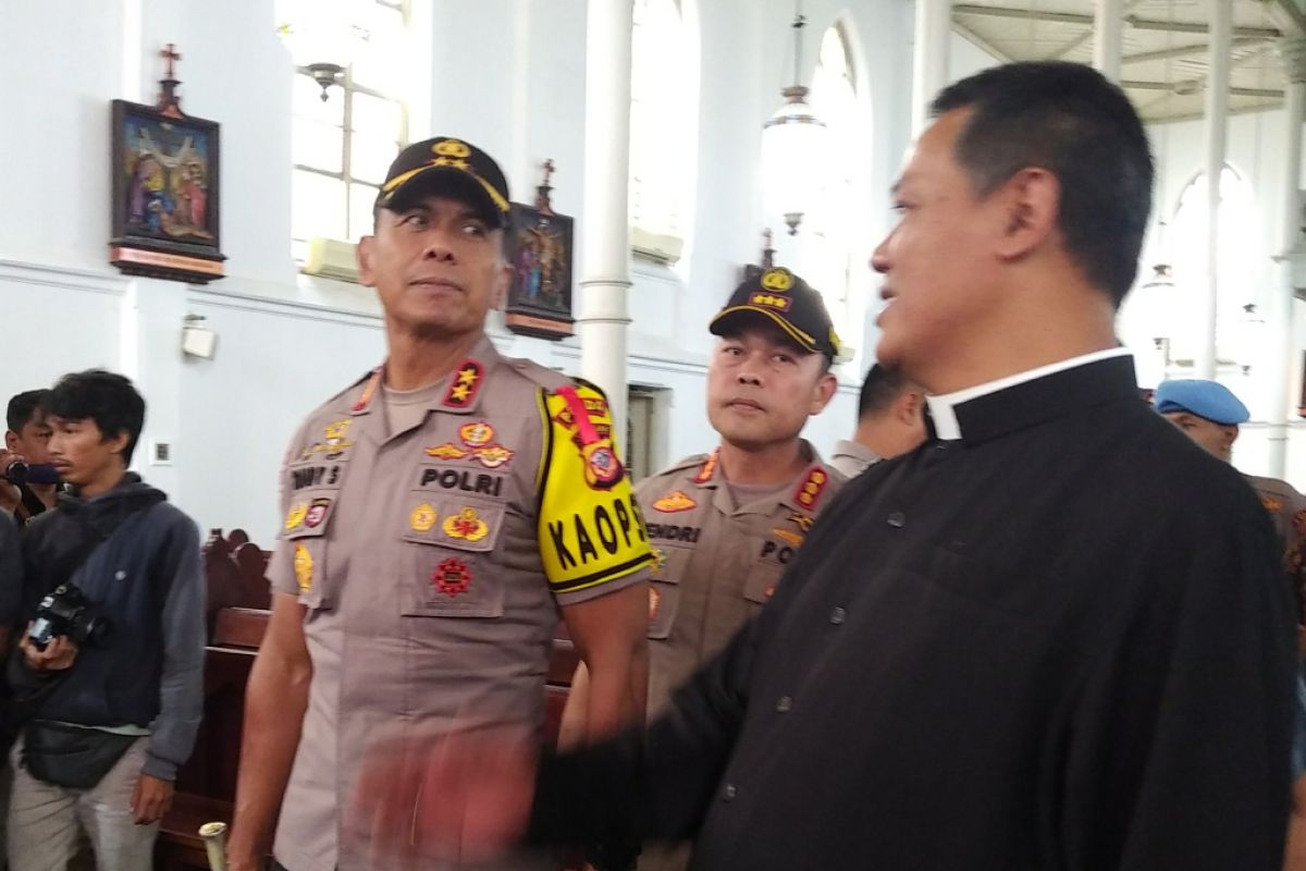 Polda siap amankan perayaan Natal di wilayah Jawa Barat.